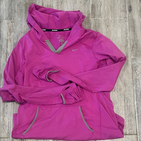 Nike Women's Fuchsia Dri-FIT Hoodie - Picture 4 of 4